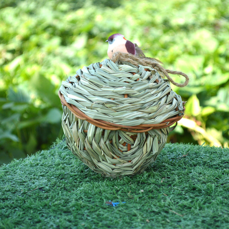 Natural Woven Bird Hut