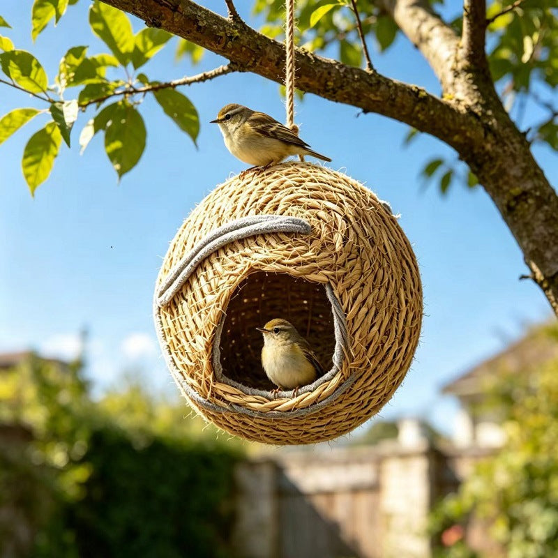 Woven Grass Bird Nest